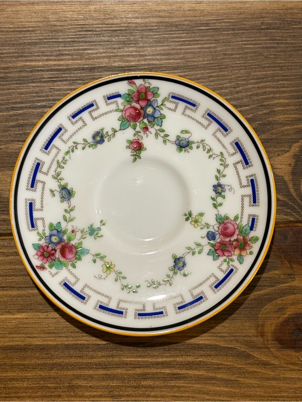 vintage Royal Doulton England floral pattern saucer plate wall